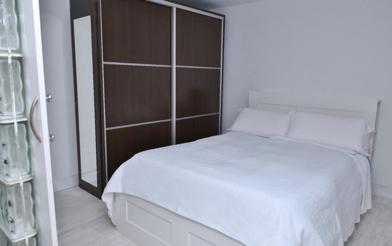 Departamentos C&G Apartment Madrid Ngoại thất bức ảnh